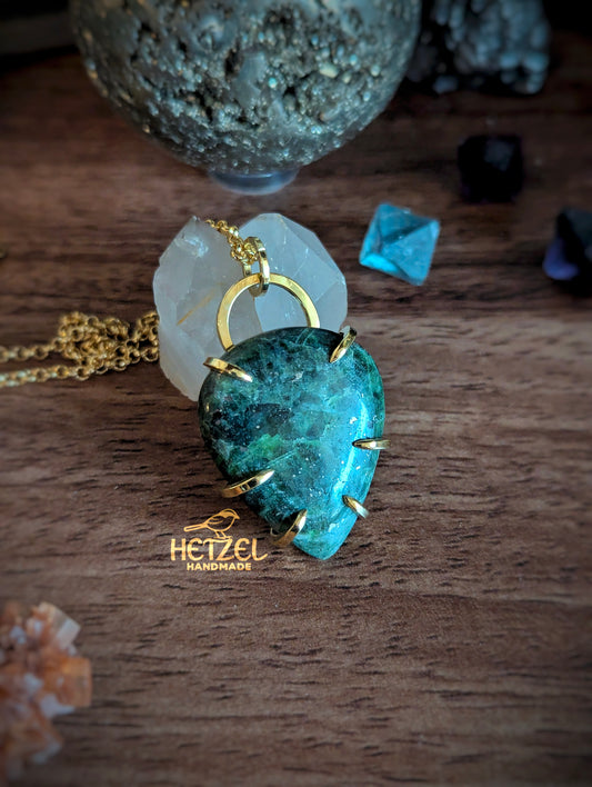 Mosswood – Chrome Diopside Brass Wire Wrapped Pendant Necklace