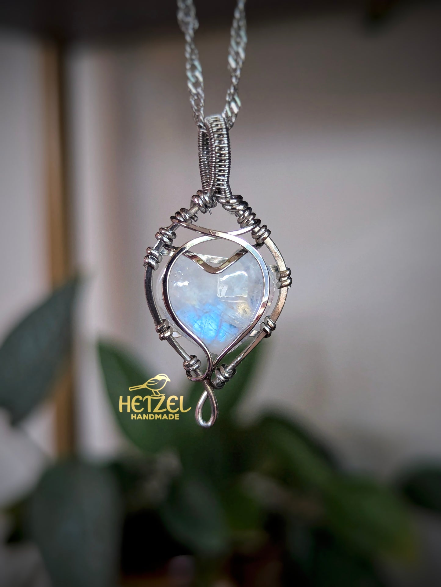 Driftline – Rainbow Moonstone Wire Wrapped Heart Pendant Necklace