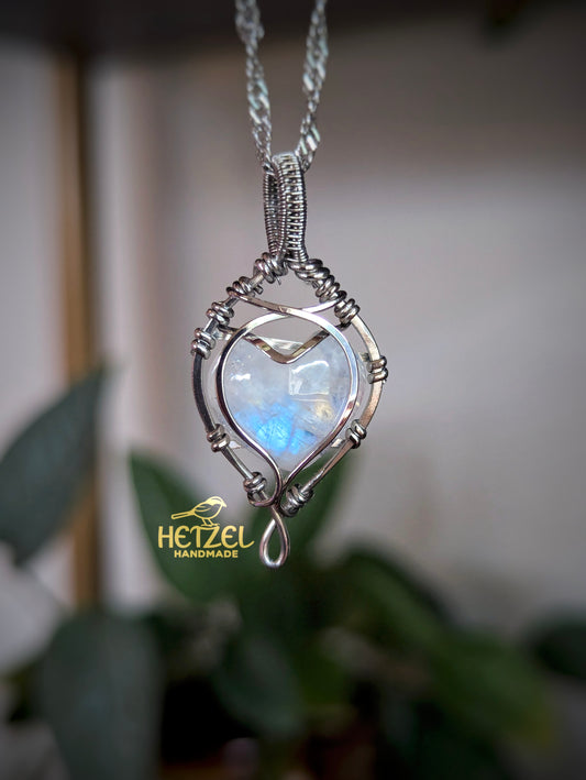 Driftline – Rainbow Moonstone Wire Wrapped Heart Pendant Necklace